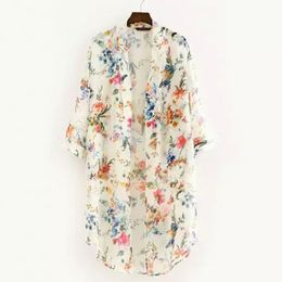 Shawls Women Vintage Floral Chiffon Shirts Small Fresh Simple Long Sunscreen Blouse Loose Shawl Kimono Cardigan Boho Tops 230818