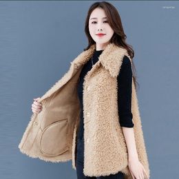 Women's Vests 2023 Winter Women Loose Lamb Fleece Vintage Fashion Elegant Casual Warm Jacket Female Thicken Cardigan Sleeveless Coat