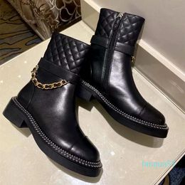 2023-Luxury designer Women's platform Martens Stylish Versatile casual ankle boots Elastic Chelsea Boots Outdoor Desert boots Fall/Winter size 35-41