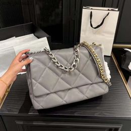 Fashion Chanells Colour Quality Ladies 19bag Cf Grid Classic Chain Bags Series Large Diamond Designer Thick Solid One Shoulder Bag Top High Edition Flip Women 211d