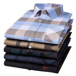 Men's Casual Shirts Fashion Shirt Long Sleeve Slim Fit Plaid Men Social Luxury Designer Button Down Business Dress 230919