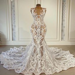 2021 Plus Size Arabic Aso Ebi Vintage Sexy Lace Wedding Dresses See Through Mermaid Bridal Dresses Sheer Neck Wedding Gowns ZJ2662208