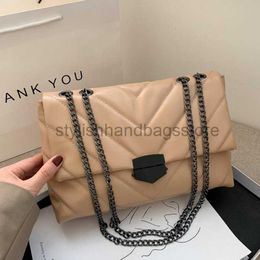 Shoulder Bags New Leisure Chain Cross Body Bag Women's Fashion Simple Shoulder Bag Women's Designer Handbag PU Leather Messenger Bagstylishhandbagsstore