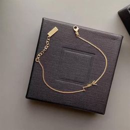 Designer Gold Chain Bracelet Womens Bracelets Love Jewellery Luxury Letter Pendant Y Bracelet For Women Charm Earring Wedding G22052178C