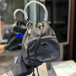 Luxury Handbag Lady Luxury Nylon bucket bag Womens men Designer classic Drawstring fashion wallet handbag Unisex bags