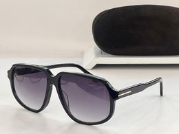 Anton Sunglasses Shiny Black Frame Smoke Lenses Mens Sunnies Gafas de sol Designer Sunglasses Shades Occhiali da sole UV400 Protection Eyewear