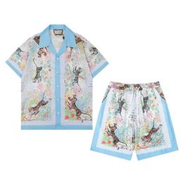 Mens Beach Designers Tracksuits Summer Suits Fashion Women T-Shirt Seaside Holiday Shirts Shorts Sets Men Luxury Casual Flower Let270N