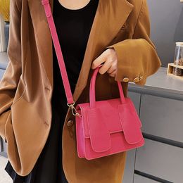 24ss Women's Messenger Bags WITH logo Portable Cambridge bag trendy and fashionable lychee pattern niche one shoulder diagonal cross small square bag