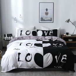 Bedding sets Love Heart Set Simple Plaid Duvet Cover 200x200 Pillowcase Single Double Queen King Nordic Couple Bed Bedclothes 230919