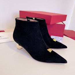 Valentine luxurys shoes designer shoes high heel boots Short Boots Autumn/Winter Plush Slim Elastic Ankle Boots Martin Boots valentiion shoes ZM3PL