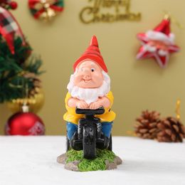 Decorative Objects Figurines An Old Man On A Tricycle Resin Ornaments 230919