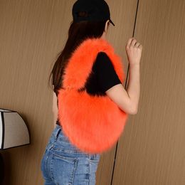 2023 New Solid Plush Half Round Handbag Imitation Fur Women's Shoulder Bag Imitation Fox Hair 230919