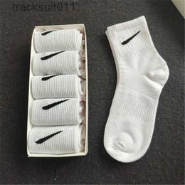 Mens Socks men sock high quality cotton sports socks with street sports basketball for men and womens basketbalsl football socks technology style striped wool gift b