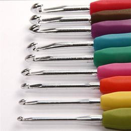 2020 Knitting Needles Crochet Hooks 8pcs set Aluminium Sewing Needle Knit Weave Craft Yarn Sewing Tools245Q