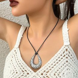 Pendant Necklaces Stylish Water Drop Necklace Trendy Neck Jewellery Choker Adjustable Chain Neckalce Alloy Material For Girl