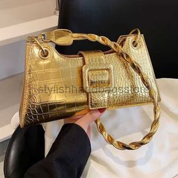 Shoulder Bags European America Fashion Golden Women's Bag Luxury Shoulder Bag Tassels Crossbody Bags for Women 2022 New Chain Handbag Walletstylishhandbagsstore