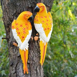 Resin Parrot Statue Wall Mounted DIY Outdoor Garden Tree Decoration Animal Sculpture For Home Office Garden Decor Ornament T200117195J