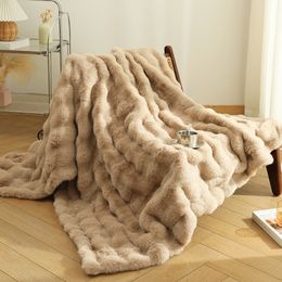 Blankets High grade Faux Rabbit Fur Blanket Autumn Winter Soft Thick Warm Sofa Bedroom Bedding Nap Home Decor 230919