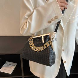 Shoulder Bags Solid Color Trend Weaving Crossbody Bags for Women 2023 Small Clutch Party Handbags and Purses Lady Shoulder Bag Simple004stylishyslbags