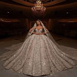 Luxury Lace Beading Ball Gowns Wedding Dresses Sparkly Flower Sequins Sweetheart Dubai Arabic Custom Made Wedding Dress Robes De M291I