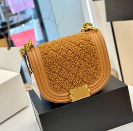 Women's Winter Crossbody Bag Flap Bag Single Shoulder Bags Brand Designer Lamb Hair Paired with Leather and Chain Fashion and Versatile 20*16cm
