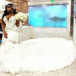 Afrikanische Meerjungfrau Brautkleider 2021 Schatz Rüschen Royal Train Schwarz Mädchen Afrika Braut Kleid Perlen Kristall Brautkleider Plus313N