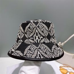 Luxury Men Women Designer Bucket Hat Summer Letter Embroidery Trendy Designers Caps Hats Mens Brand Casquette Womens Mens Casual Sunhat