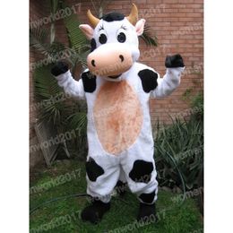 Halloween Cute Cow Mascot Costume Top Quality Cartoon Character Outfits Suit Unisex Adults Outfit Birthday Christmas Carnival Fancy Dress