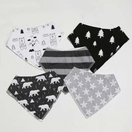 100% Cotton Baby Bandana Bibs for Boys and Girls Super Soft Unisex Feeding Bibs Absorbent Saliva Towel Fashion New born Bibs