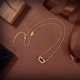 V Necklace Designer Women Good Quality Jewellery Luxurys Gold Ornaments Womens Jewellery Diamond Fashion Pendant Nice259J