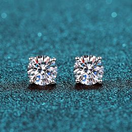 Luxury S925 Sterling Silver Earrings Women's Four Claw Vvs Moissanite Diamond Stud Earrings Directly Supplied Manufacturer