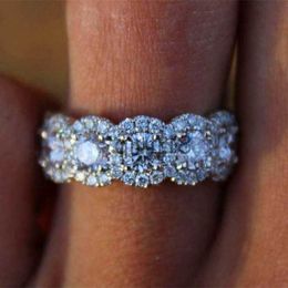 Band Rings Wedding Rings Luxury Female Big Crystal Round Engagement Ring Cute 925 Silver Zircon Stone Vintage For Women 230712 x0920