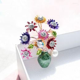 Brooches Vintage Simple Elegant Pearl Crystal Opal Sun Flower For Women Luxury Color Rhinestone Alloy Plant Brooch Safety Pins