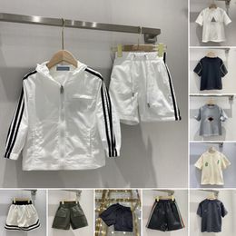 Luxury Kids Clothes Clothing Sets T-shirt Pant for Girls Boys Summer Infants Baby Designer Chlidren Sport Pullover Crew Neck Suits