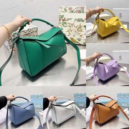 Trendy LE Geometric Design Designer Bag 3 Sizes Crossbody Bags Multicolor Shoulder Bags Purse Luxurys Handbag Purse Men Women Luxurys Tote Bag 230524