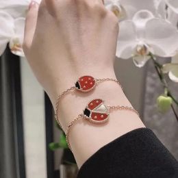 100% silver Red Love Charm Bracelets Women Degner Charm Bracelets 4/Four-Leaf-Clover Rose gold Ladybug cherry 5 motifs heart bracelet Luxury Jewellery luck for girls