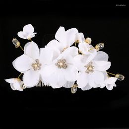 Hair Clips Gorgeous Golden Combs White Floral Hairpins Crystal Rhinestone Ornaments Bridal Wear Accessories Wedding RE589