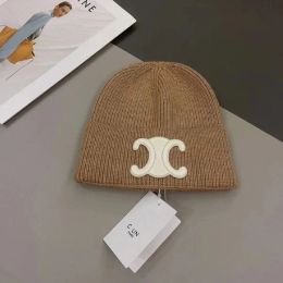 Luxury Classic Knitted Hats Beanie Cap Designer Women Rabbit Hair Hat Official Website Synchronised For Mens And Womens, Thickened For Warmth G239204BF