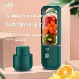 1pc Electronic Portable Juicer Household Fruit Small Juice Maker Mini Electric Portable Cooking Machine MFM-GZ003 Dark Green Cookware, Kitchenware,