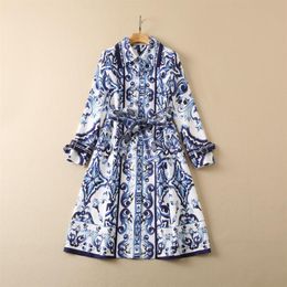 2023 Autumn Lapel Neck Paisley Print Belted Trench Coat Blue and White Porcelain Long Sleeve Buttons Single-Breasted Long Outwear 236g