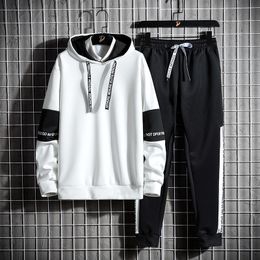 Men s Tracksuits Casual Tracksuit Men Hooded Sweatshirt Outfit Spring Autumn Mens Sets Sportswear 2023 Male Hoodie Pants 2PCS Jogging Sports Suit 230920