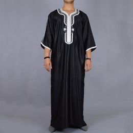 2023 Ethnic Clothing Muslim Man Kaftan Moroccan Men Jalabiya Dubai Jubba Thobe Cotton Long Shirt Casual Youth Black Robe Arab Clot332c