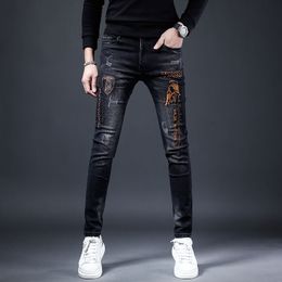 Men's Jeans High Quality Slim-fit Lightweight Black Denim Pants Trendy Prints Decors Ripped Casual Pants Stylish Sexy Street Jeans ; 230920