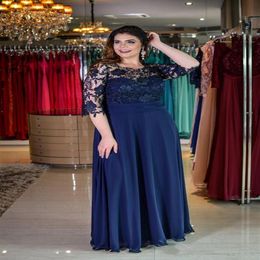 Mãe da Noiva Vestidos Formais Noite Plus Size Lindo Renda e Chiffon Mangas Meio Comprimento Azul Mãe da Noiva Dresse303B