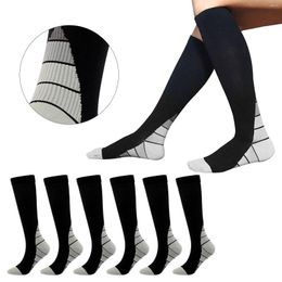 Men's Socks Compression For Men & Women 3 Pairs Support Stockings Flight Calf Running Stocking Christmas