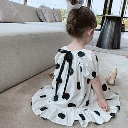 Girl Dresses 2023 Summer Girls Bubble Sleeve Princess Dress Childrens Clothing Baby Retro Dot Long C Ute