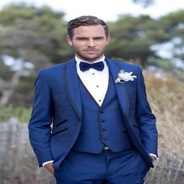 Navy Blue Groom Tuxedos Shawl Lapel Centre Vent Groomsman Wedding 3 Piece Suit Popular Men Prom Party Jacket BlazerJacket Pants T2478