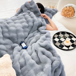 Blankets 2023 New Tuscan Rabbit Blanket Milk Fiber Sofa Cover High Sense Nap Thickening Winter Bed 230920