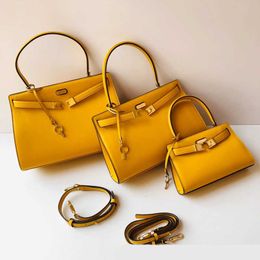Womens Designer Bag Layer Leather One Shoulder Crossbody Bags Underarm Handheld Womens Bag 3 Size Tote Bag Wallet 230915