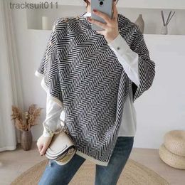 Women's Cape MoriBty Winter Knitted Scarf Women Luxury Striped Metal Button Shawl Wraps Multifunction Poncho Cashmere Bufandas Mujer Pashmina L230920